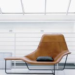 Inspirowany siodłem fotel Lama. Projekt Ludovica i Roberto Palomba.