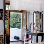 Jak Marta i Marcin zamieszkali w dworku znanym z Czterech pancernych .