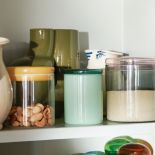 przechowywanie żywności w kuchni