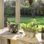 Jak urządzić dom w eleganckim stylu francuskim i połączyć go z orientalnymi dodatkami? Zobaczcie dom Oli, która pomysły na