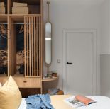 mała sypialnia w stylu japandi