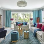 Czym zasłonić okno w pokoju