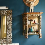 łazienka niebieska z drewnem