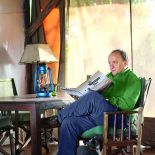 Janusz Leon Wiśniewski. Janusz Wiśniewski pisze po godzinach