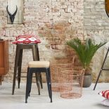 Jesienne dekoracje wnętrz – trendy i inspiracje