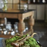 Jesiotra na liściach jarmużu przygotowała Joanna Wąsowicz, szefowa kuchni w Masuria Arte.