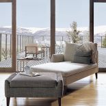 Jeszcze podnóżek czy już stolik kawowy? RITZWELL