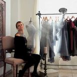 Jola Załecka w swojej pracowni. Marzenia szyte na miarę