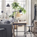 kącik do pracy w salonie