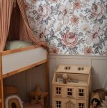 kącik zabaw w pokoju dziewczynki