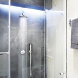 Kamienia nic nie zastąpi. Łupek black stale na ścianie.