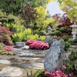 Kamienie tworzą drogę, która pozwala zwiedzić wszystkie zakątki.