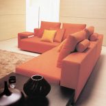 Kanapa ze stolikiem - dostawką. DESIREE