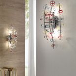 Kandelabry i kinkiety nawiązują kształtem do najlepszych tradycji szkła z Murano.