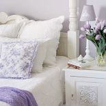 Każdy detal się liczy: piękne tkaniny mają znaczenie zwłaszcza w sypialni.