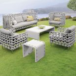 Kenneth Cobonpue i jego rattanowe meble