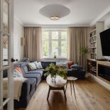 salon w domu inspirowanym modernizmem