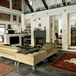 Kobierce, ceramika i stare syfony. Dom kolekcjonera