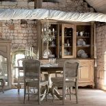 stół do jadalni w stylu country