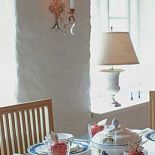 Kolekcja Country z owocowymi motywami: waza do zupy - 937 zł, bulionówka ze spodkiem - 247 zł, solniczka -