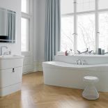 Kolekcja Esplanade - łazienka urządzona jak living room. DURAVIT