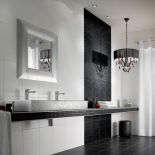 Kolekcja New Glory - czarne płytki z motywem roślinnym kosztują 325 zł/m2. VILLEROY BOCH