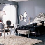 Kolekcja Solei z kutym ręcznie zagłówkiem. Cena – od ok. 2445 euro. STUDIO ITALIA