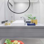 To była mała rewolucja – Agnieszka i Jacek odkryli, że można mieć mniej rzeczy, mieszkać bardziej nowocześnie i kolorowo.