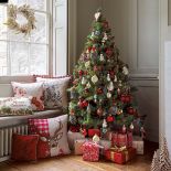 Kolory świąt. Dekoracje, dizajn, święta