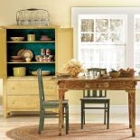 ADVANCE, szafa pomalowana farbą Waterborne Interior Alkyd Primer 790, kolor Sparkling Sun 2020-30, BENJAMIN MOORE