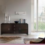 Komoda projektu Włocha Lorenzo Belliniego. SELVA