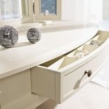 Kremowa sypialnia od ADB Furniture. Sypialnia w kremowych kolorach od ADB Furniture