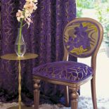 Krzesło obite tkaninami od Designers Guild (kolekcje Kibushi i Tokyo Dahlia). Aranżacja DECODORE