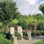 Kto szuka pomysłu na własny ogród, powinien zajrzeć na Dolny Śląsk do Wojsławic.