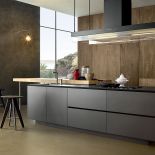 KUCHNIA ARTEX I ALEA, Varenna, okap może być stalowy, czarny i grafitowy lub obudowany materiałem w kolorze