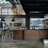 kuchnia w stylu loftowym z wyspą