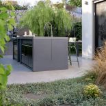 kuchnia ogrodowa w formie wyspy