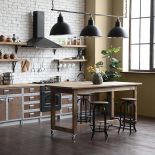 mała kuchnia w stylu loftowym