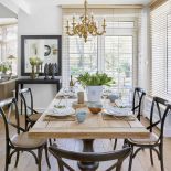 Dom Marzenny Niemoczyńskiej, która ubiera polskie gwiazdy, powstał z katalogu kupionego w USA. Tylko jej