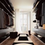 Ład i porządek. Na prawo panie, na lewo panowie. Szafy Ubik fornirowane drewnem wenge. STUDIO FORMA 96