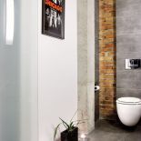 Lakiernia przerobiona na studio