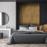 lamele na ścianie w sypialni