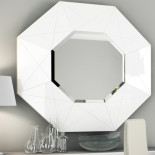 Lampa Sayulia w kolorze białym. Dostępna też w czerni. MIOTTO