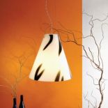 Lampa Wild West Classic z trójwarstwowego szkła opalowego. Cena - 1097 zł. FALKO