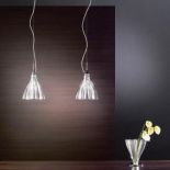 Lampki Blum z dmuchanego szkła zaprojektował Marcello Furlan - przypominają kielichy kwiatów. AXO LIGHT