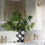 biała łazienka styl modern classic