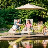 jak urządzić taras na lato, meble i aranżacje