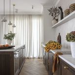 kuchnia w ciemnym drewnie aranżacje