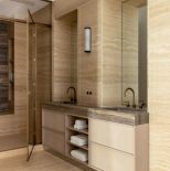 nowoczesna łazienka w luksusowym apartamencie