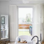 Lustro w stylu babuni wypatrzone na wyprzedaży w BoConcept.